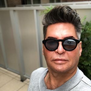 Meet your Posher, Eric